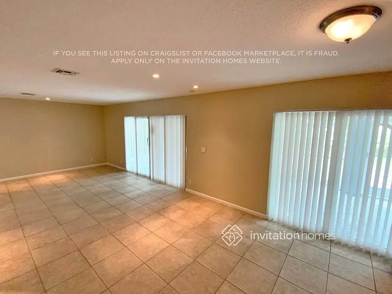 112 Granada St — Photo 4
