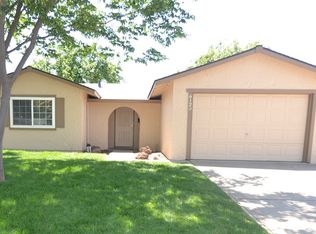 6123 Carl Sandburg Cir, Sacramento, CA