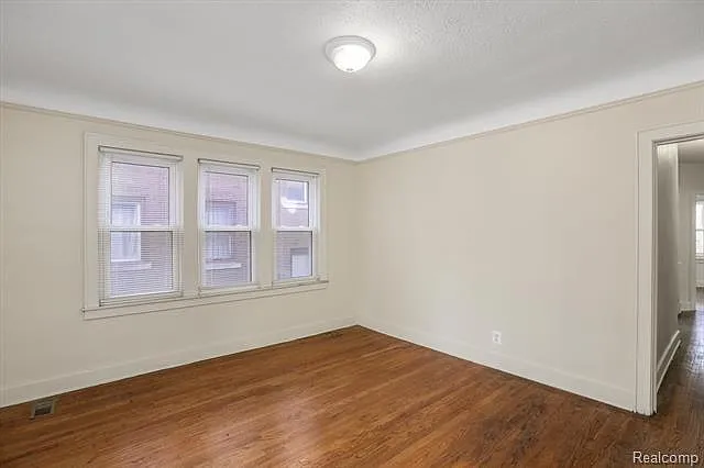 16847 Baylis St #1 — Photo 3