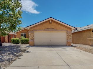 7704 Greywolf Rd SW, Albuquerque, NM 87121