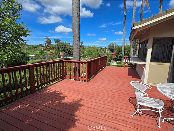 5th image of 24292 Sunnybrook Cir