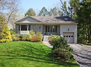 136 Country Ridge Dr, Rye Brook, NY 10573