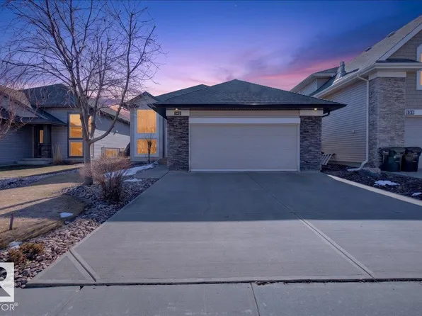 542 Ridgeland Way, Strathcona County, AB T8A 3A5