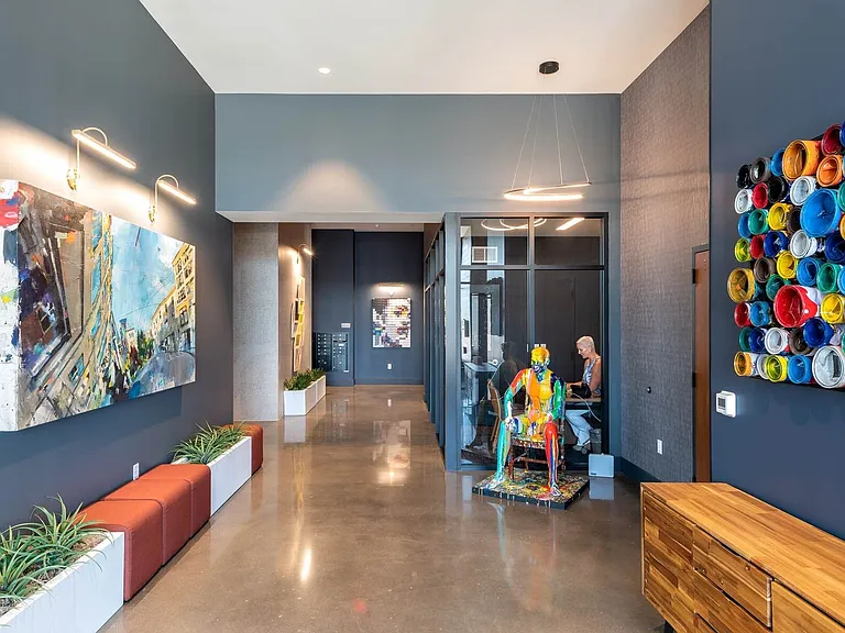 Pivot Apartments — Photo 8