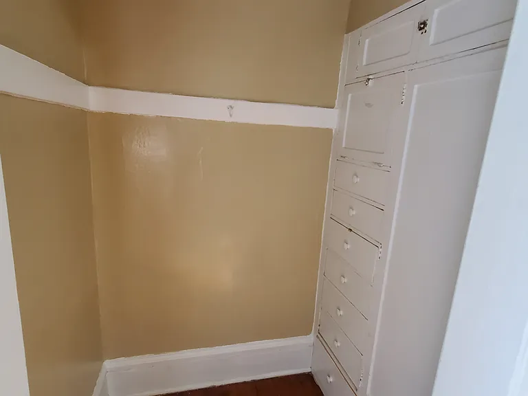 140 College Ave NE #4 — Photo 10