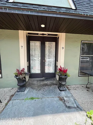 9 S Market St #3N Photo 1