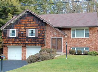 258 Amity Rd, Glenshaw, PA 15116