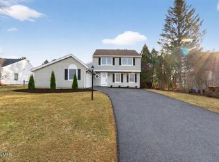 18 Rockefeller Boulevard, Rensselaer, NY 12144