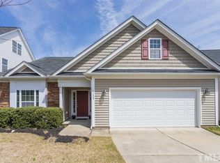1133 Dexter Ridge Dr, Holly Springs, NC 27540