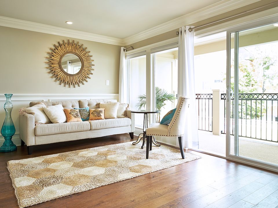 Aqua Terra Interior