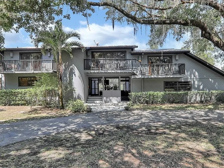 1371 Talbott Cir — Photo 3