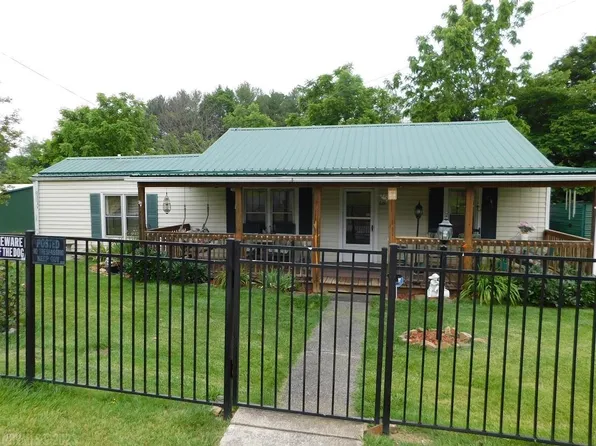 601 E Main St, Dublin, VA 24084