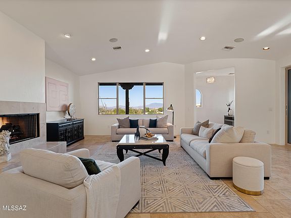 3rd image of 741 N Leutea Dr
