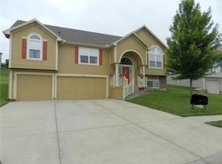 19016 E 17th Ter, Court Independence, MO 64057