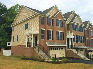 4327 Spring Foal Ct, Springdale, MD 20772