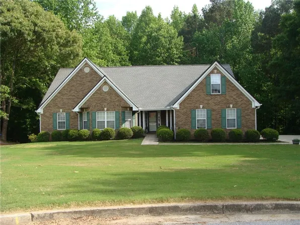 1611 Lake View Ct, Loganville, GA 30052