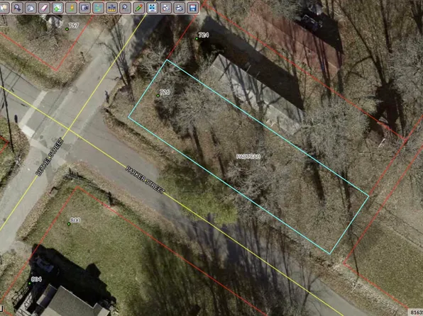 726 Bethel St, Paducah, KY 42003