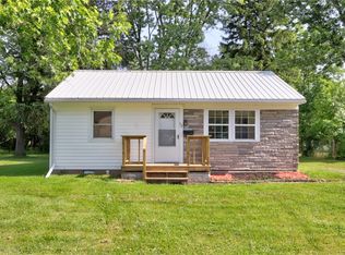 17 Seneca Manor Dr, Seneca Falls, NY 13148