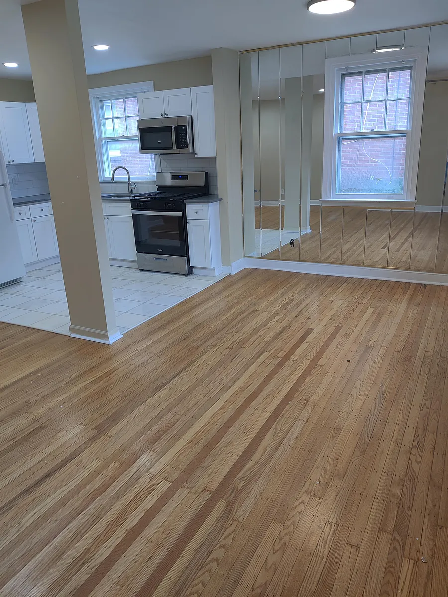 Building Photo - 2444 N 50th St #1
