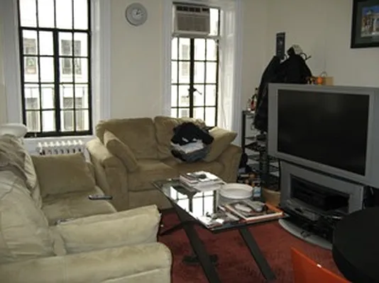 Rented by City Connections Realty | media 24