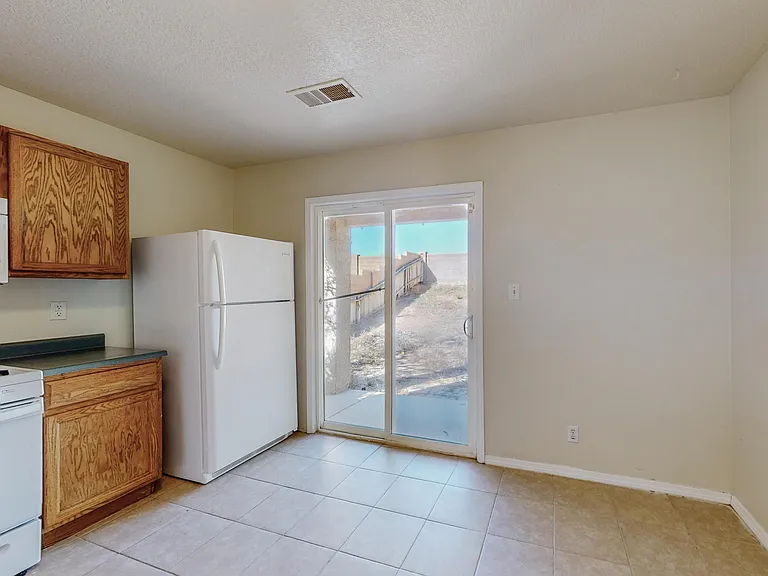3473 Martin Meadows Dr NE — Photo 12