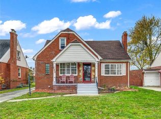 111 Cedar Rd, Cheektowaga, NY 14215