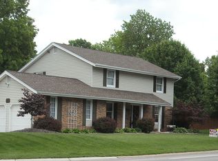 462 Timberidge Dr, Saint Peters, MO