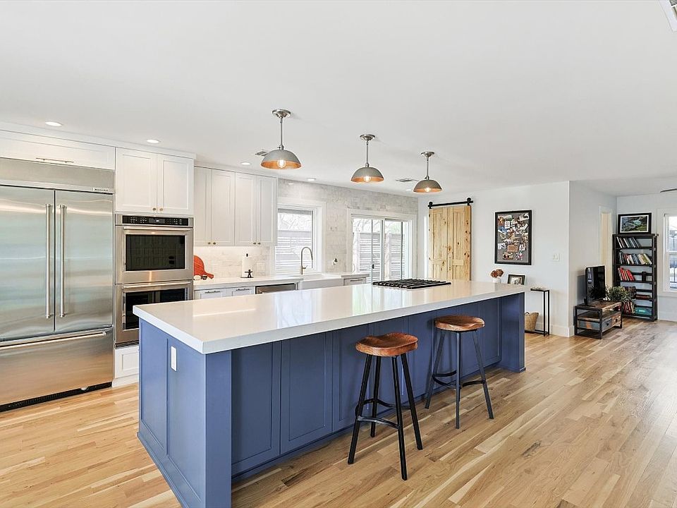 1st image of 2820 Lawtherwood Pl
