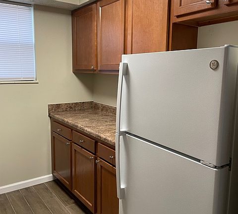 4th image of 50 W Northwood Ave APT A