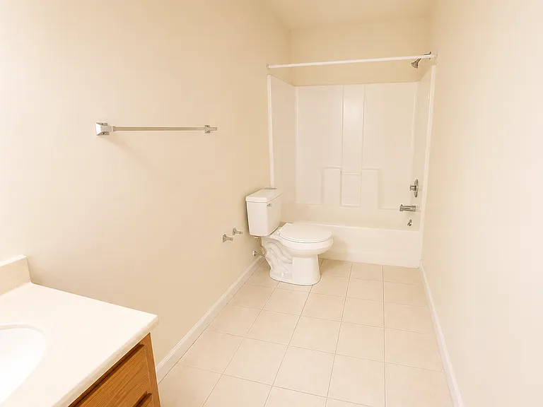 3306-3308 Dove Dr — Photo 8