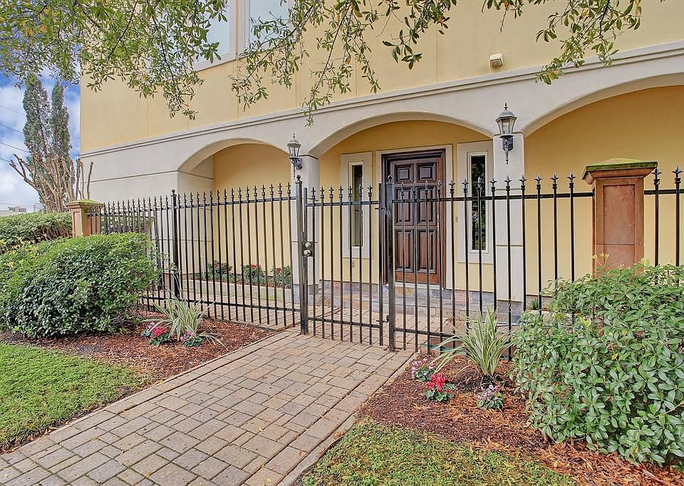 3000 McCulloch Cir, Houston, TX 77056 Zillow