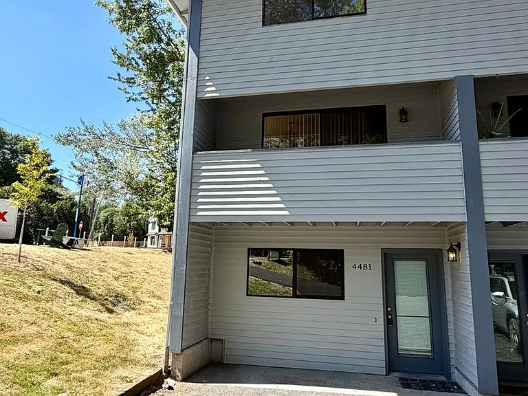 0152-01F - Elm Tree Garden Apartments F — Photo 3