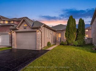 126 Raymond Cres, Barrie, ON L4N0V7
