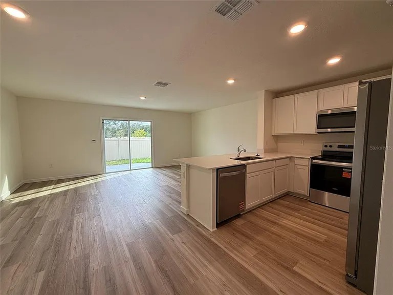 6524 SW 82nd Loop — Photo 4