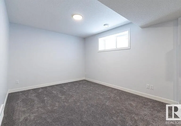 32 Rosewood Way #BASEMENT — Photo 5