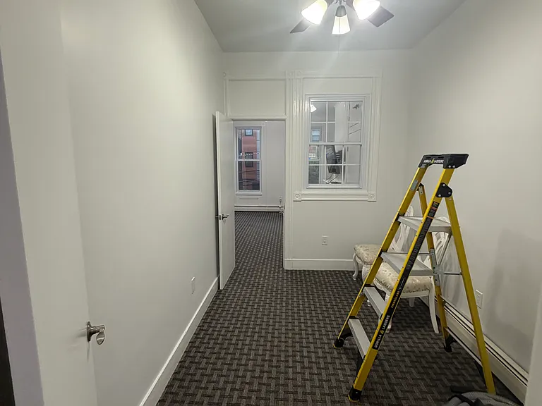 90 Hancock Ave — Photo 7