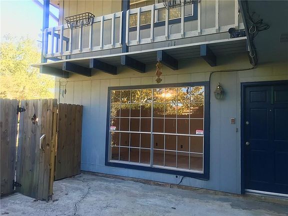 3rd image of 946 Asheville Dr #Na