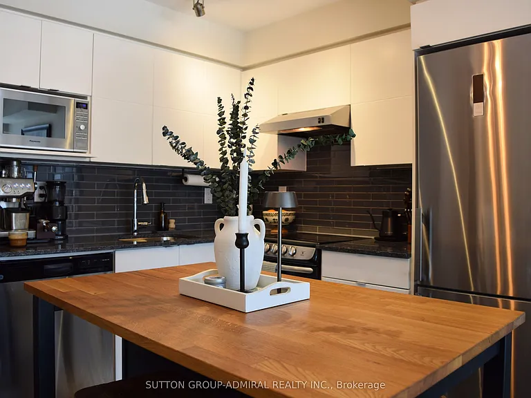160 Flemington Rd #402 — Photo 11
