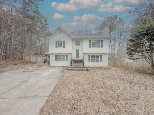 4381 Stoney Creek Ct, Loganville, GA 30052