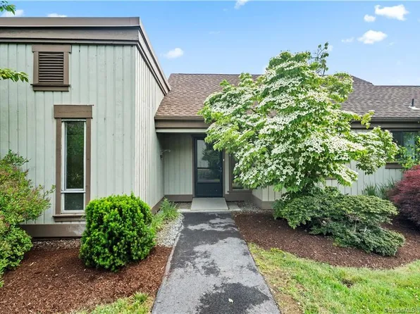 47 Heritage Village #A, Southbury, CT 06488