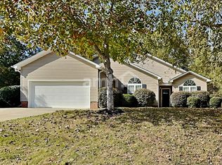 125 Kingfisher Dr, Simpsonville, SC 29680