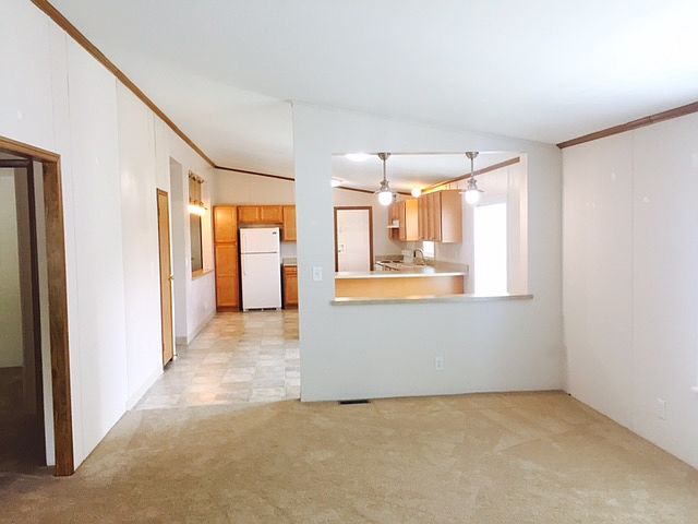 1st image of 49 Winter Pine Dr