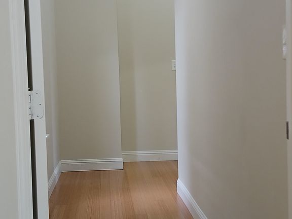 2nd image of 1232 Irwin St APT 1