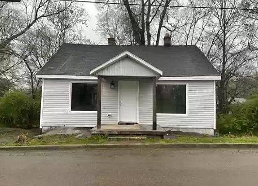 1st image of 329 Glenn St
