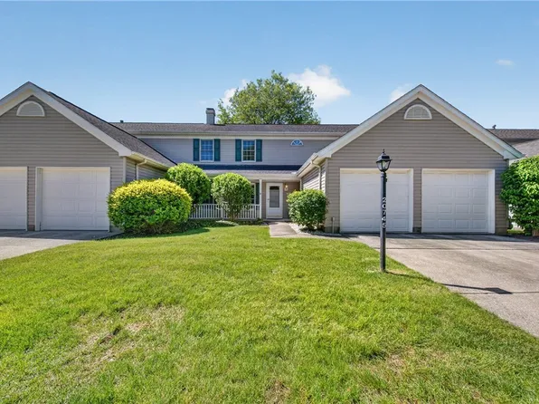 20745 Sun Meadow Trl, Strongsville, OH 44149
