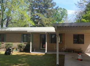 928 Sunshine Dr, Baker, LA 70714