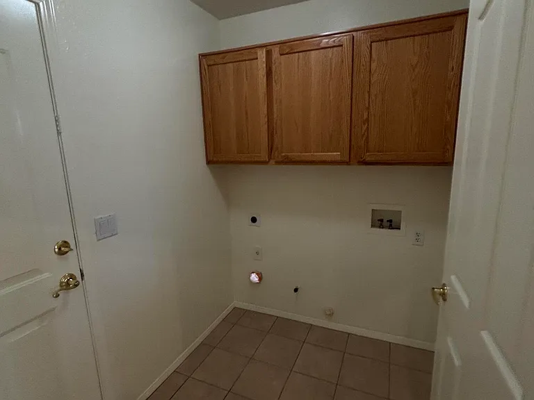 1083 S Viejo Dr — Photo 14