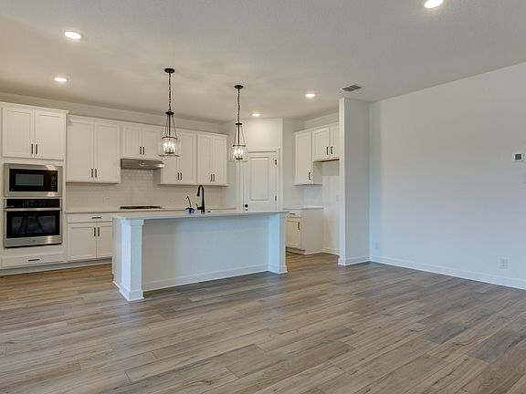 The Wilder - Hayes Interior Image 5