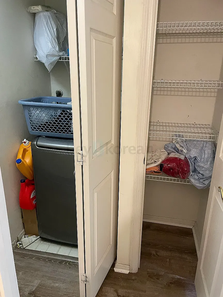 2 bed, 975 sqft, $2,949 — Photo 4