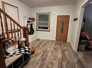 615 Mason St, Chenoa, IL 61726